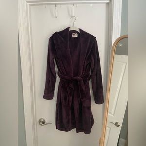 Purple Ugg Robe, excellent condition